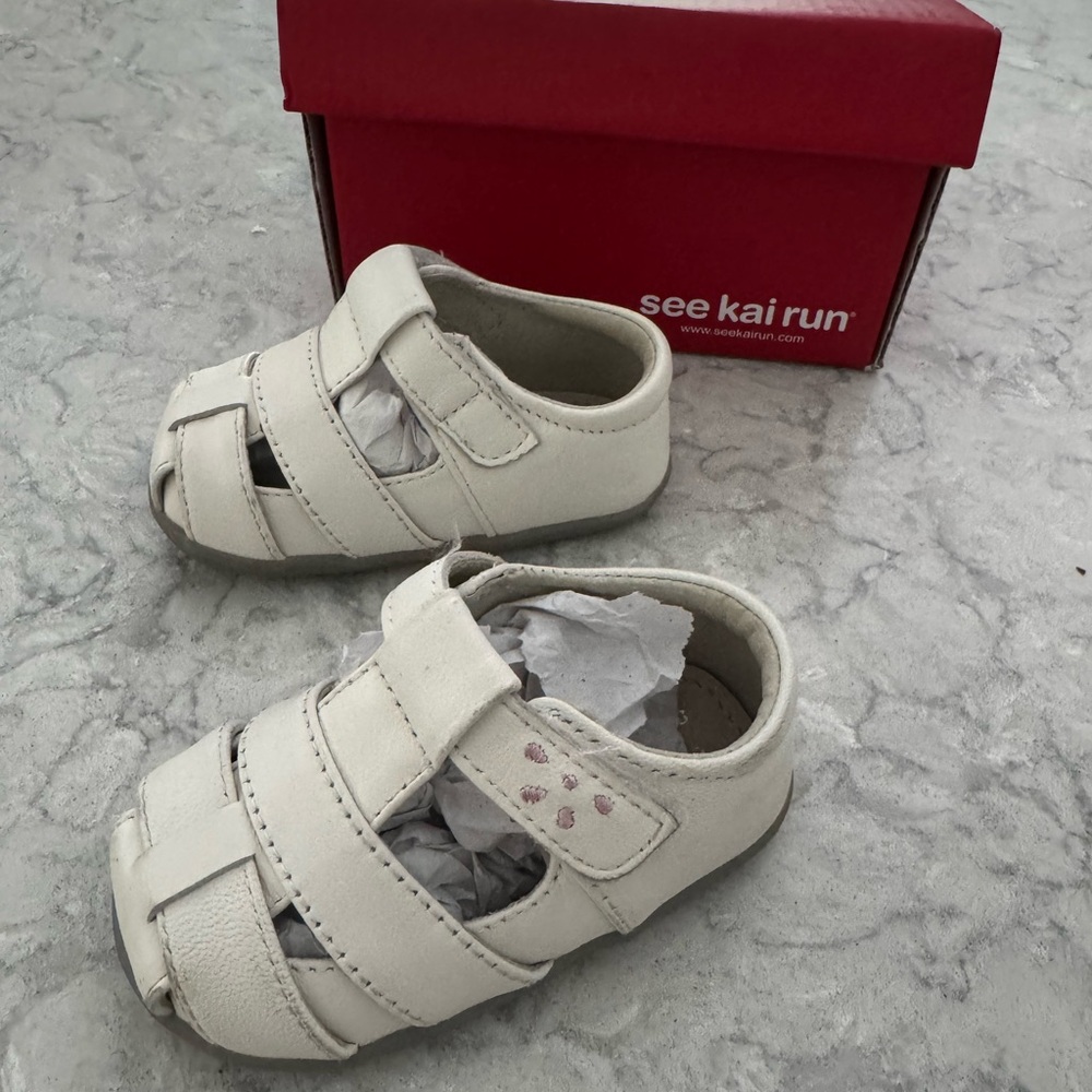 See Kai Run White Kids Sandals Size 4